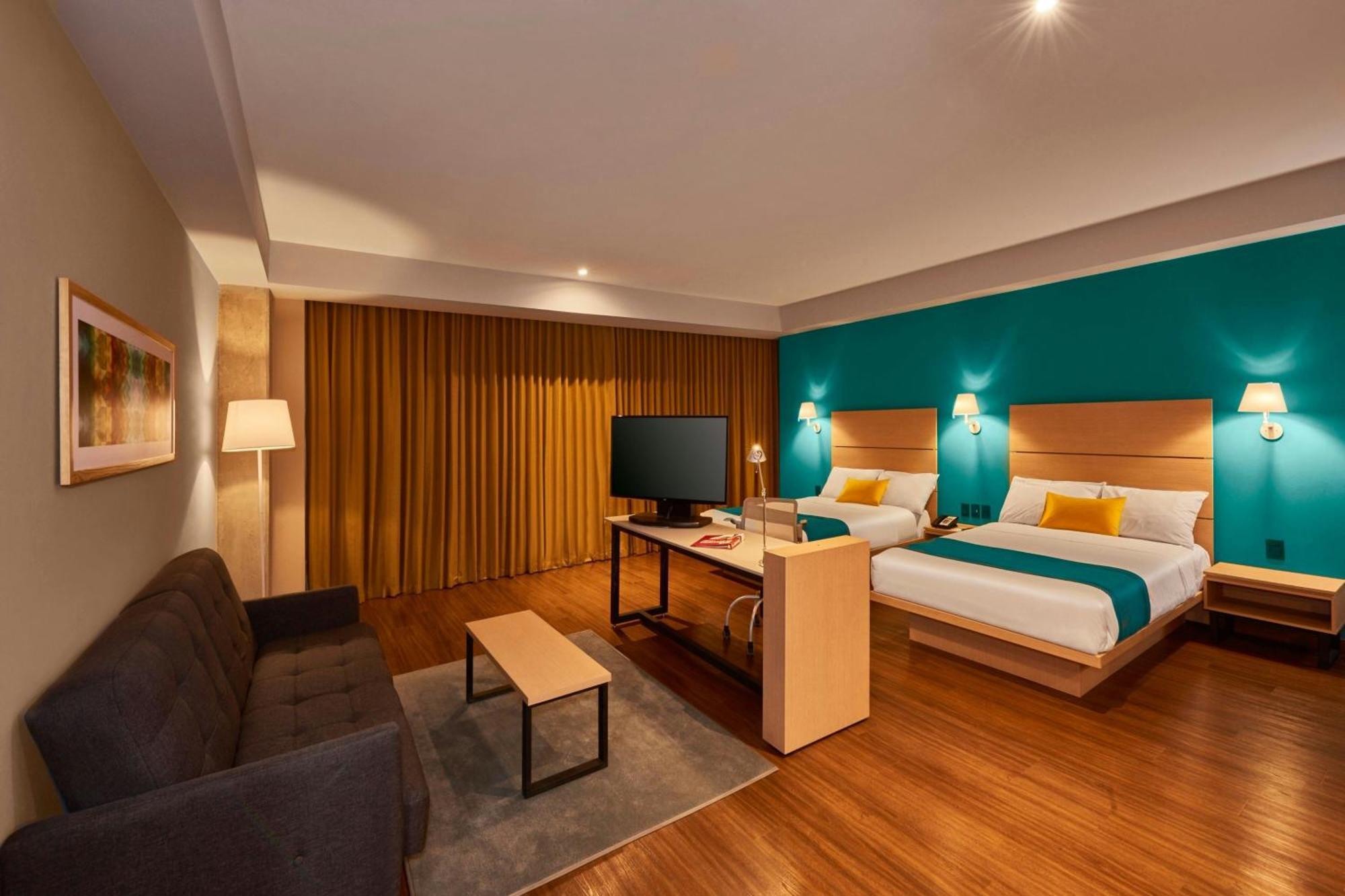 City Express Suites By Marriott Tijuana Rio Buitenkant foto